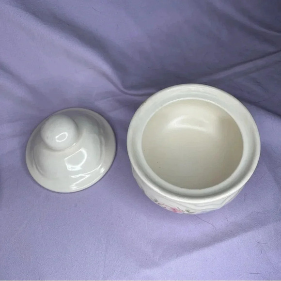 Pfaltzgraff "Remembrance" Cream & Sugar Set - Picture 3 of 5